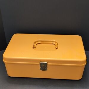VGT,Wilson Wil-Hold Plastic Sewing Box in Mustard Yellow.